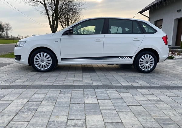 Skoda RAPID cena 31900 przebieg: 135000, rok produkcji 2015 z Jarocin małe 172